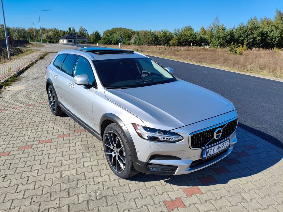 Volvo V90 Cross Country BOWERS, kamery 360, PANORAMA, po serwisie