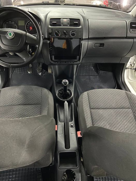 Продам Фабия 1.4 газ,бензин