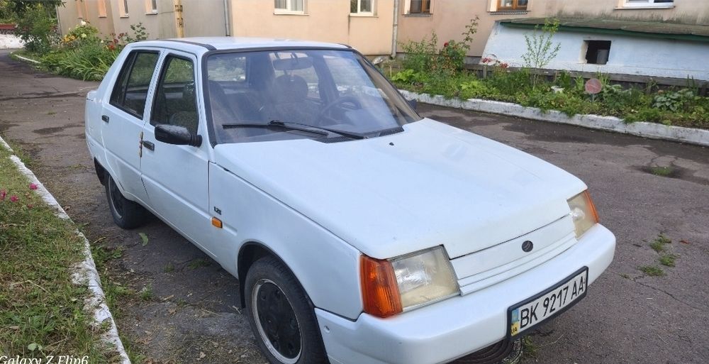 Славута 2003 року в хорошому стані, сів і поїхав