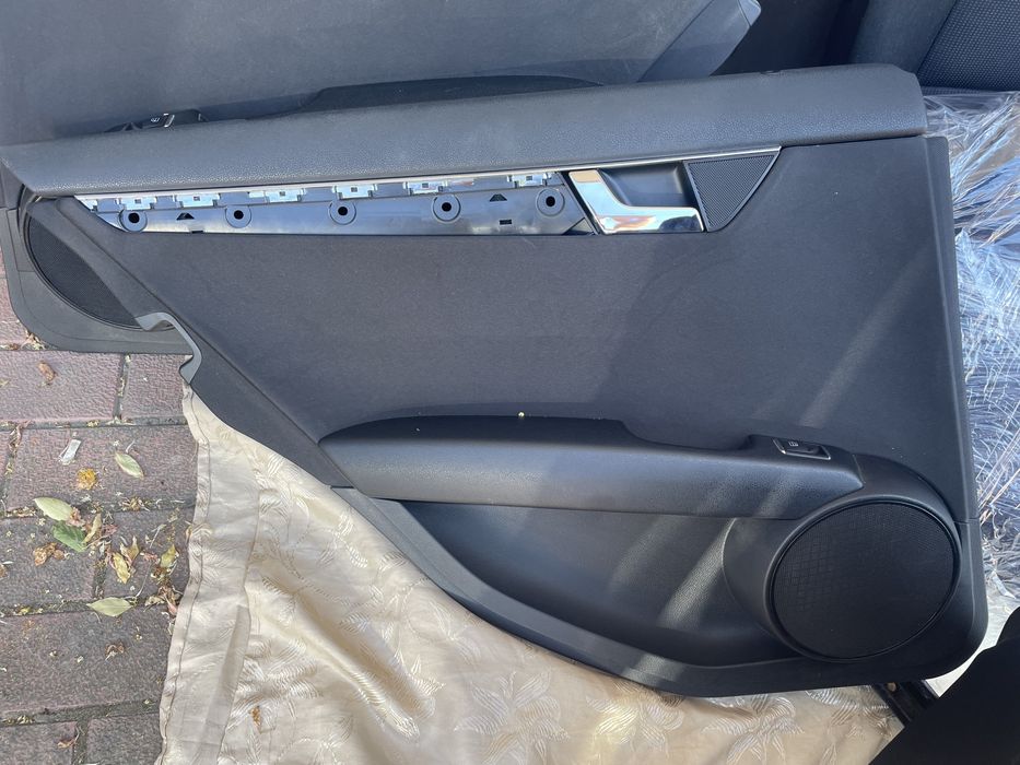 Салон w204 c-class