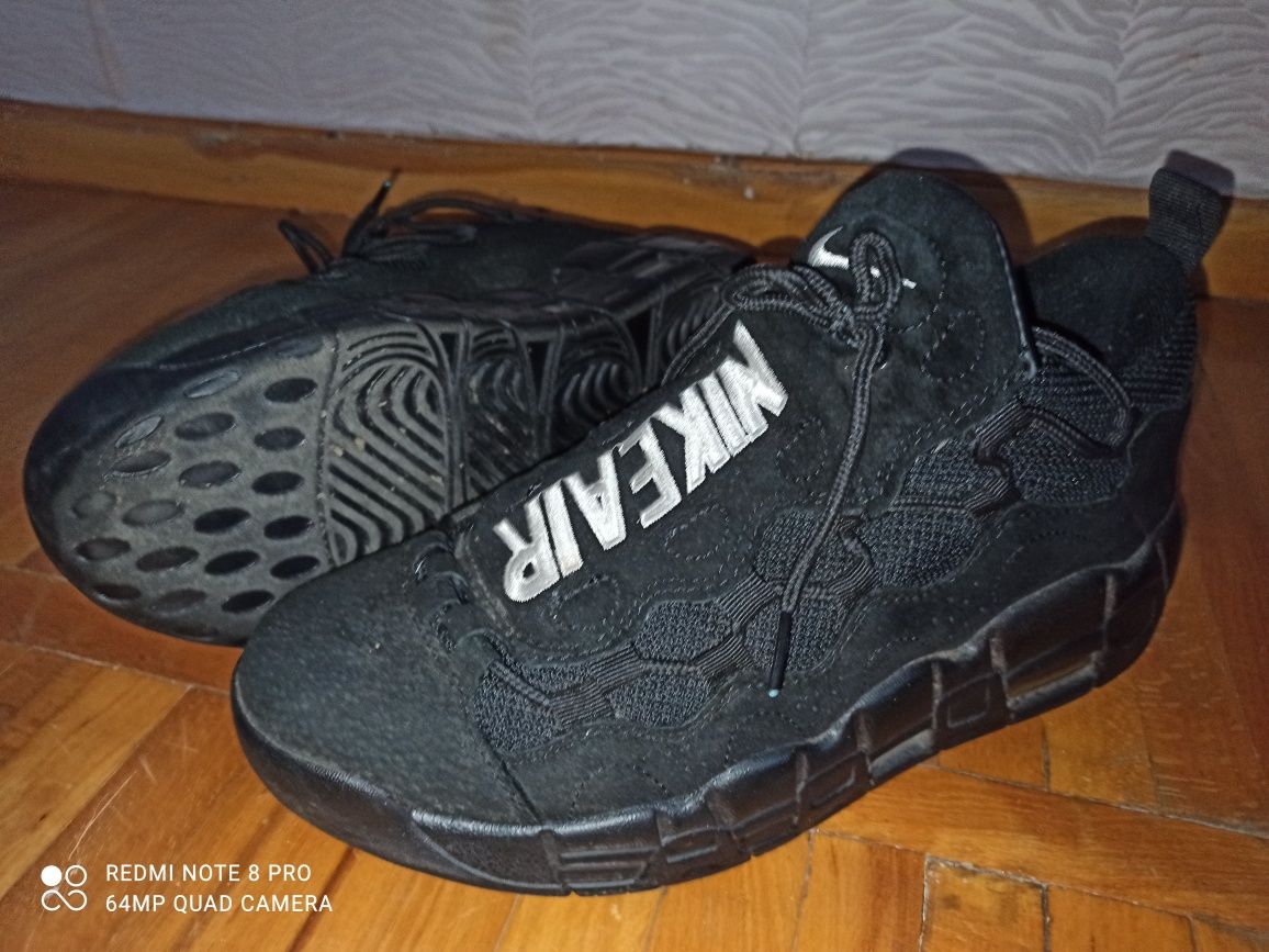 Кроссовки Nike оригинал чёрные 43 размер
