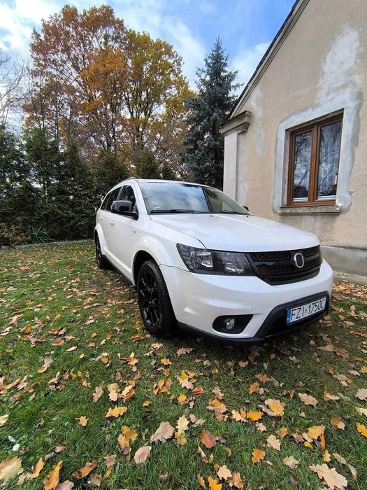 Fiat Freemont Fiat Freemont 2.0 170km Multijet Black Code AWD