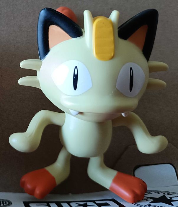 Vários bonecos conhecidos