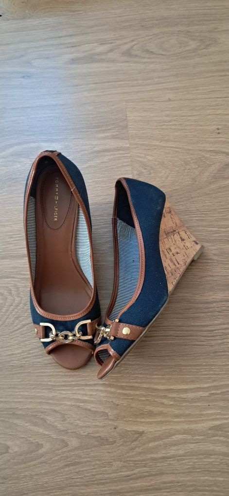 Туфлі відкриті Tommy Hilfiger