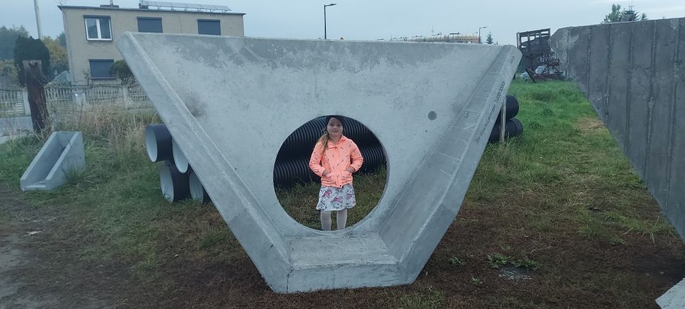 Zbrojona  ścianka  przepustu fi 400 mm