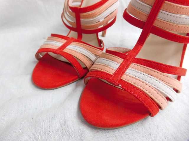 Zara Basic czerwone kolorowe zamszowe szpilki sandałki 41