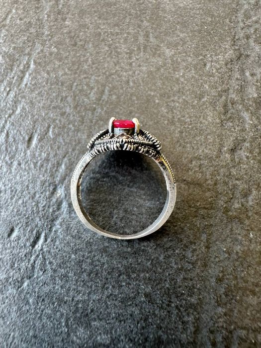 Кольцо с рубином и марказитами, перстень 925, серебро 925,
