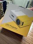 Projetor Led Novo