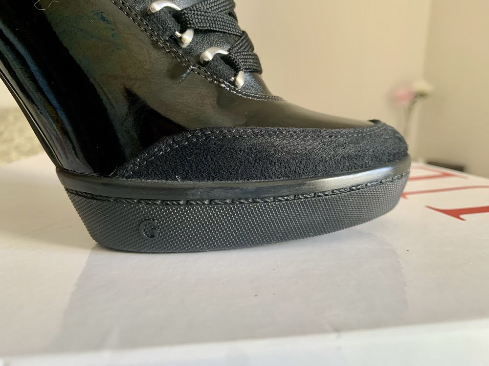 Botins/Botas Original Guess