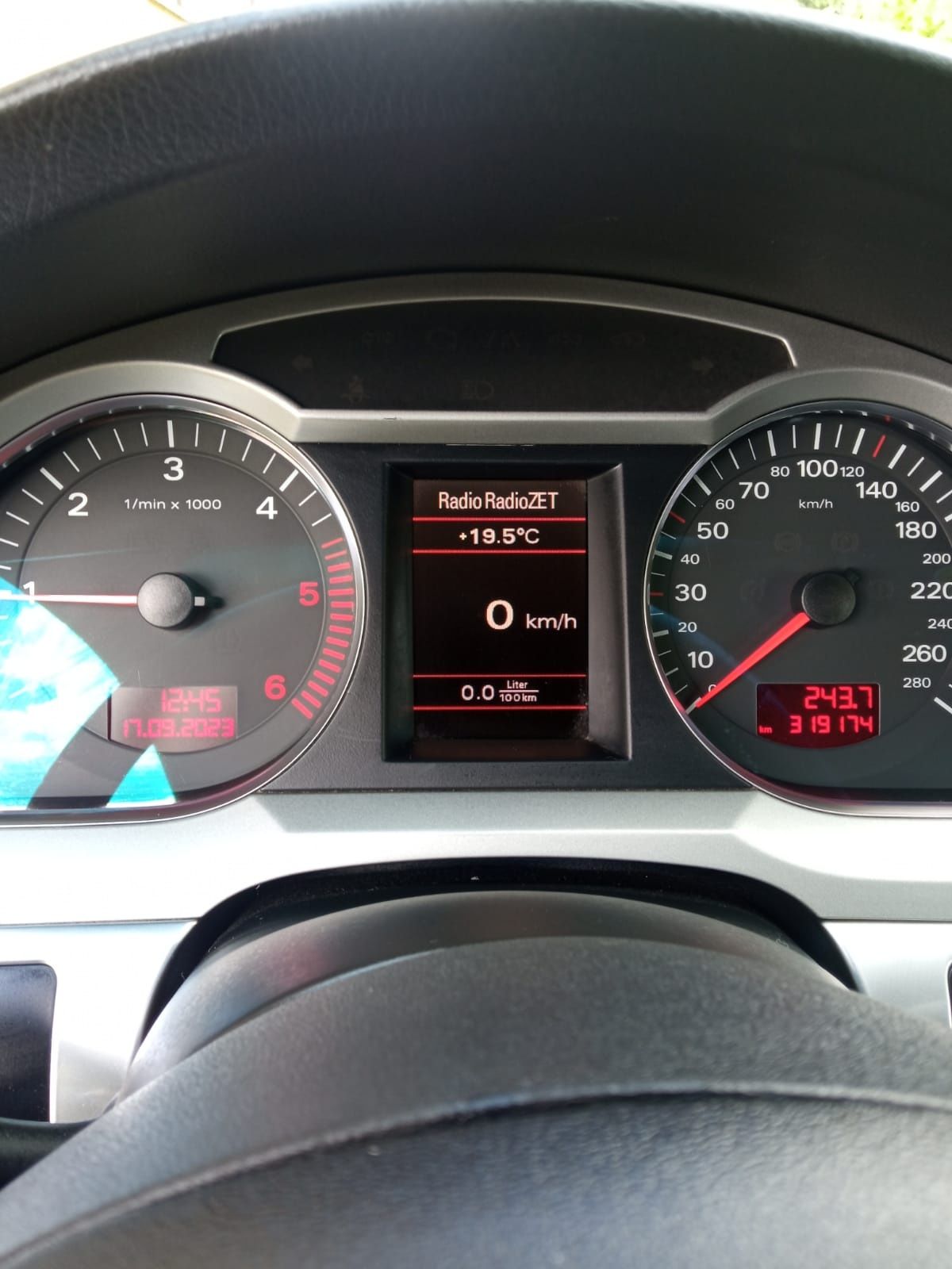 AUDI A6 C6 2.0 TDI