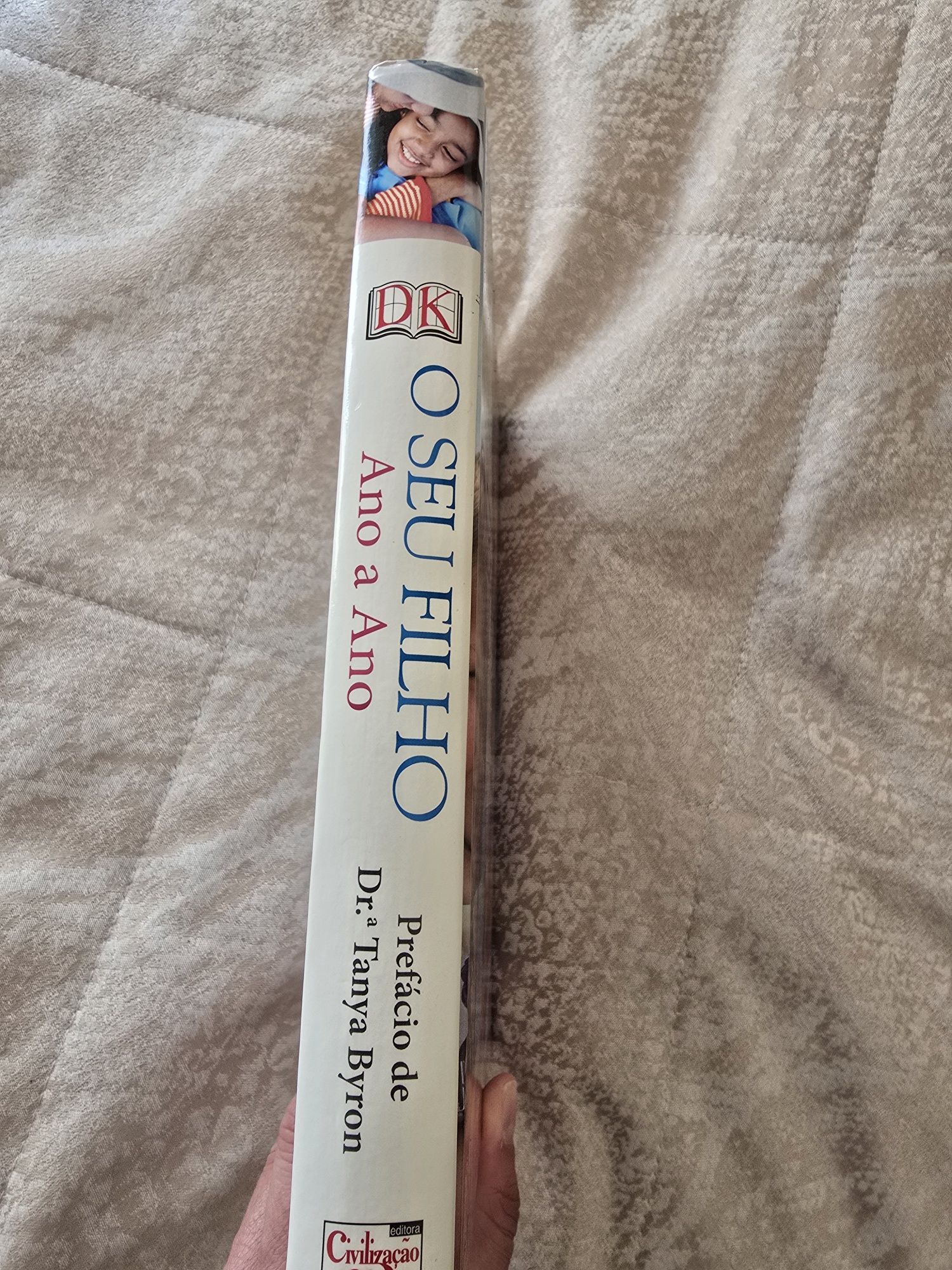 Livro O Teu Filho Ano a Ano