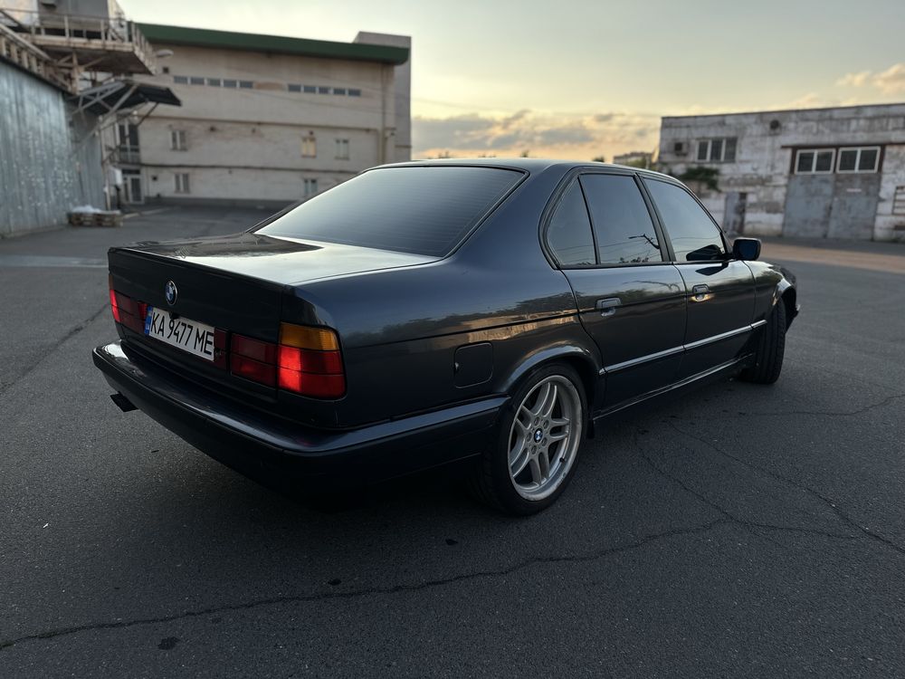 BMW E34 M60B30 механика, блокировка