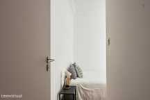 267801 - Quarto com cama de solteiro em...