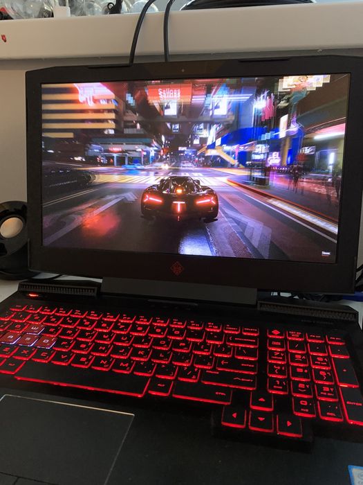 HP OMEN 15 (i7, 1050ti, ssd+hdd,16gbddr4)