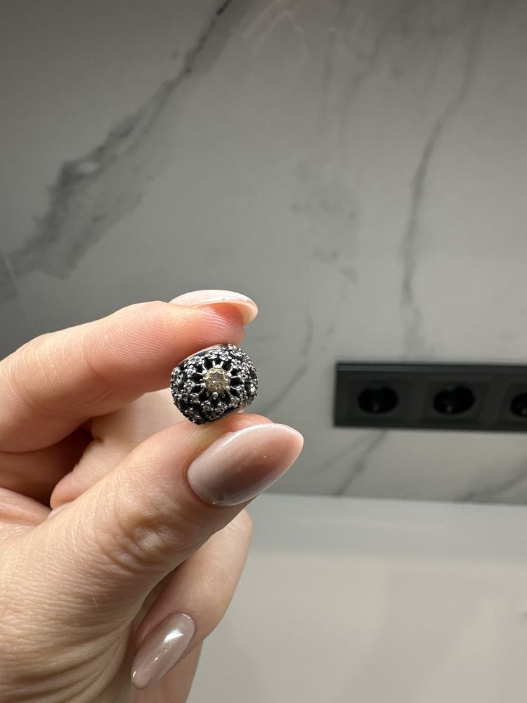 Оригинальная бусинка Pandora