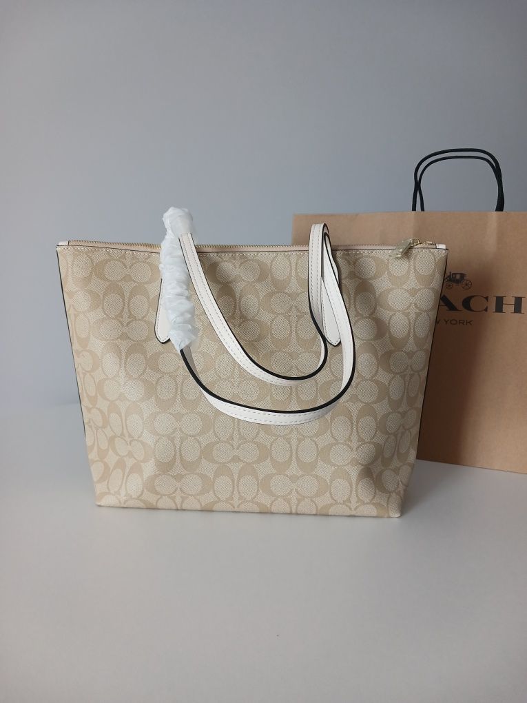 Сумка Шопер Coach в наявності