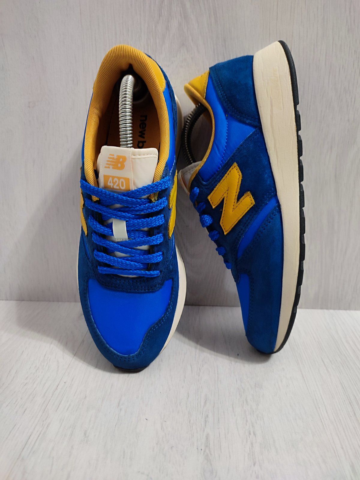 New balance 420 37.5 23.5 сантиметрів