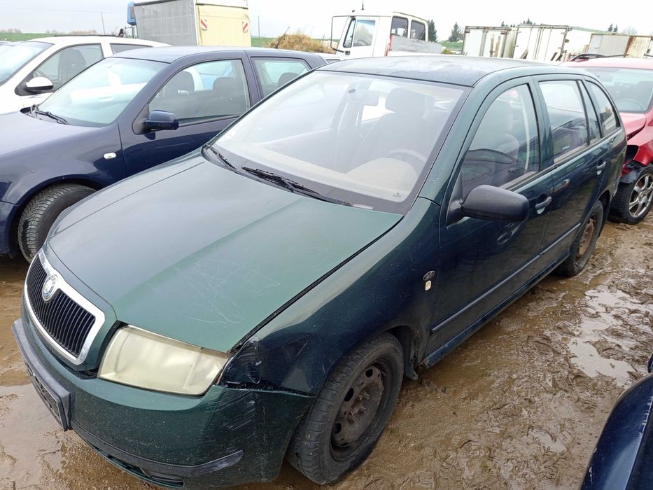 Skoda fabia 1 Kombi 1.4 MPI 2002r 9570/ na części