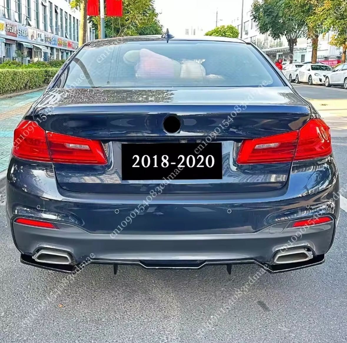 Диффузор на задний бампер BMW G30 накладка бампера юбка губа БМВ Г30
