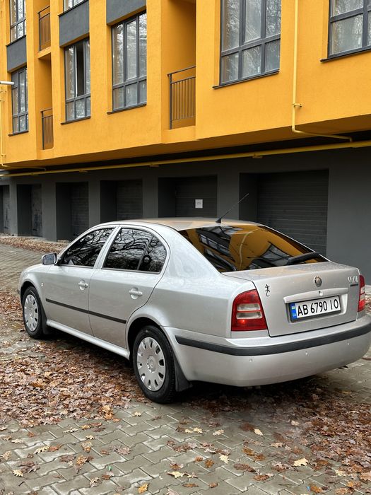 Skoda Octavia  покоління/Tour 2006 рік 1.6 МПІ