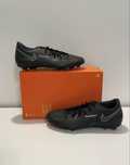 Sprzedam nowe korki nike r. 40,5 oryginalne