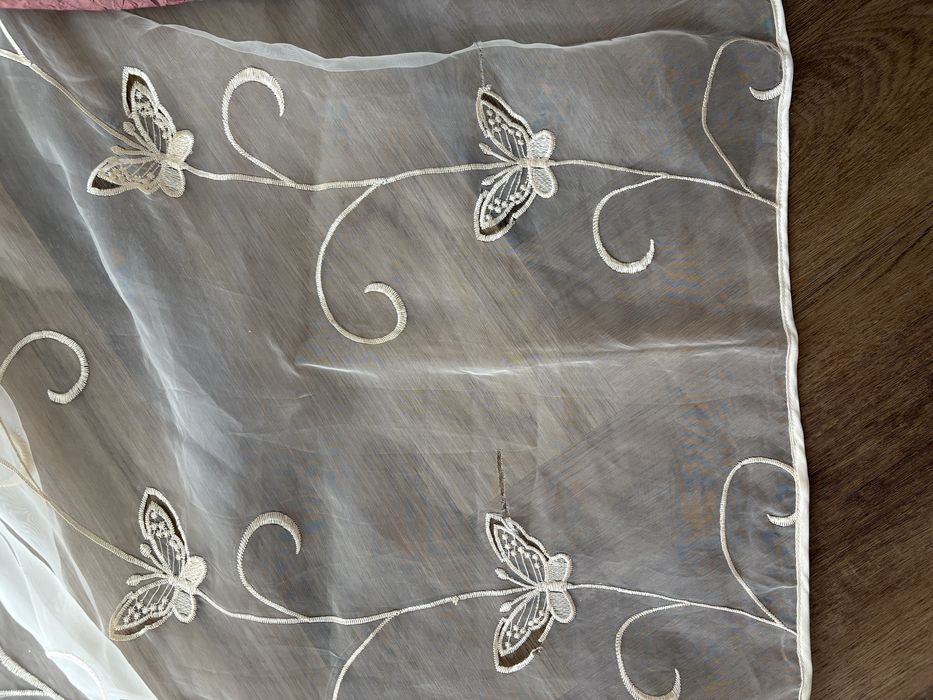 Zestaw do pokoju dziewczynki – zasłony i firanki, beżowo-różowo-złote