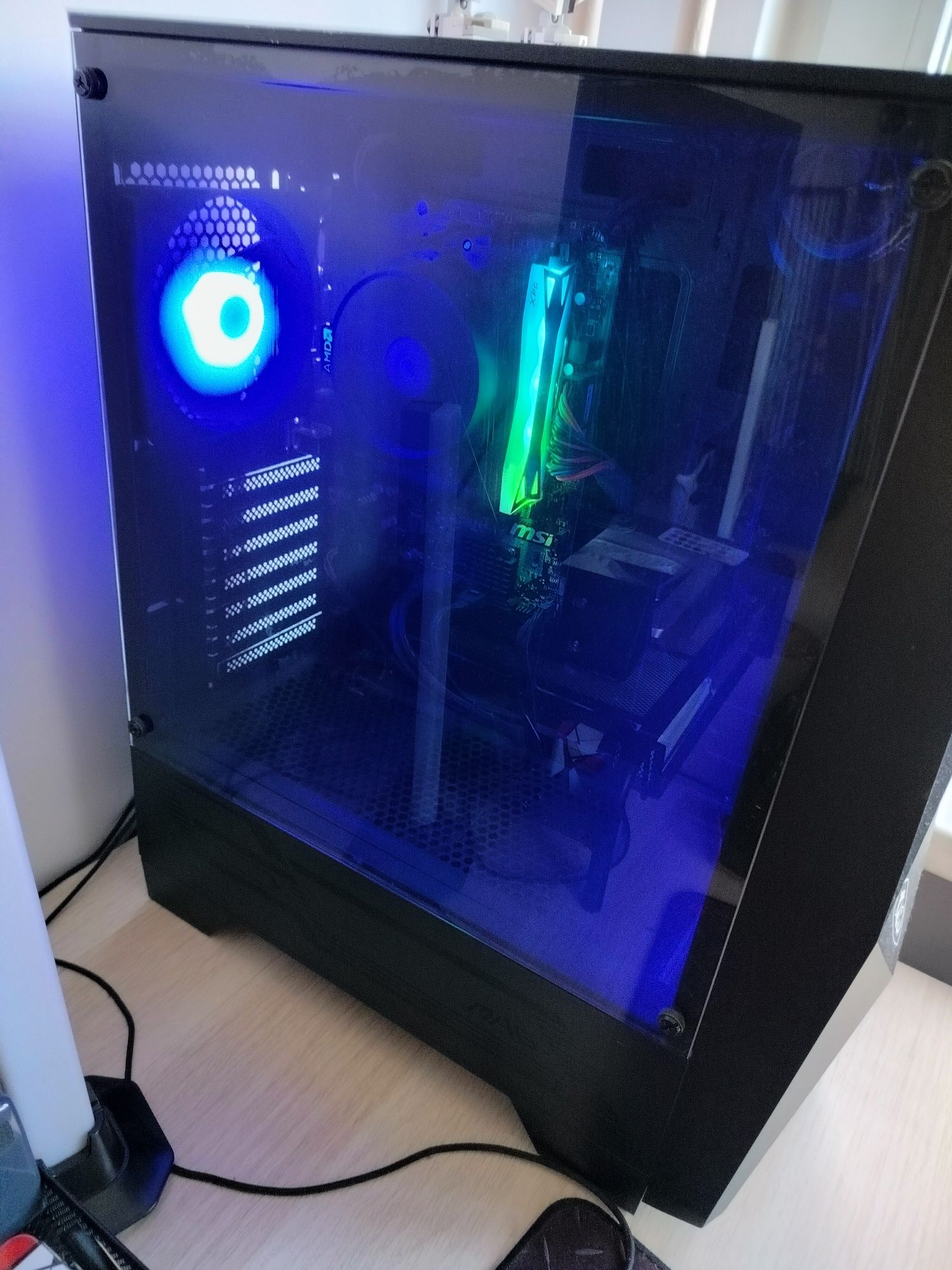 Komputer MSI AMD Ryzen 3