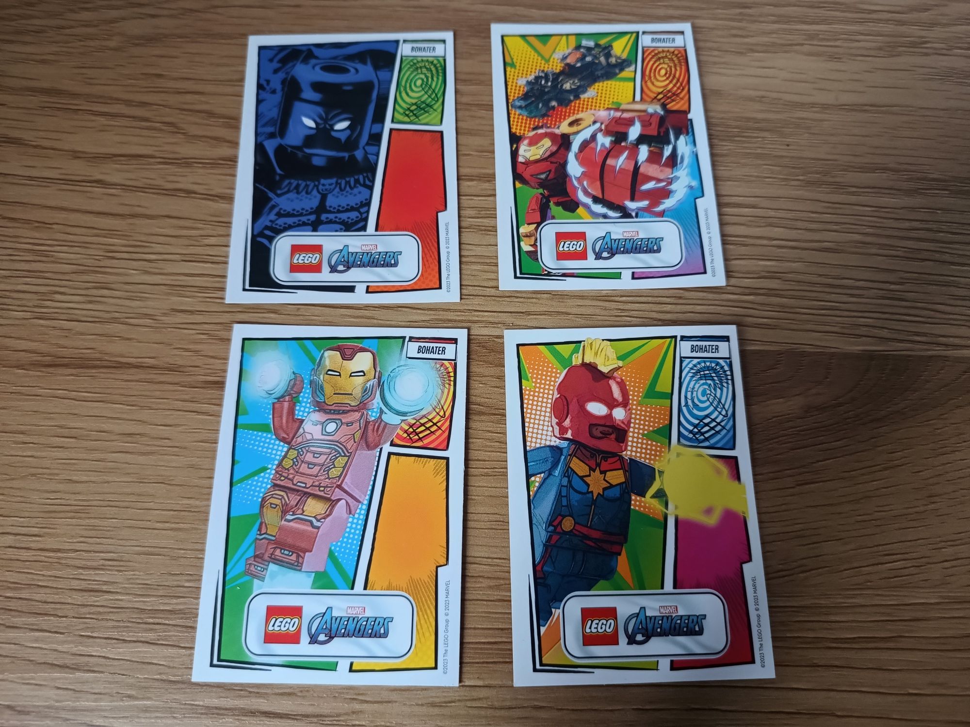 4 karty LEGO Avengers