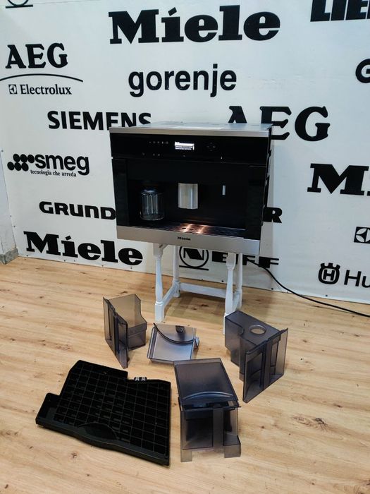 Встраиваемая ТОПОВАЯ кофемашина Miele™ CVA6401. Идеал. Германия.