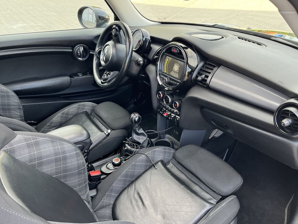 Mini Cooper 1.5 diesel panorama 90 tys km