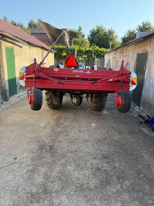 Vendo juntador de feno