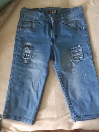 Бриджи шорты джинсовые на мальчика 10-12 лет