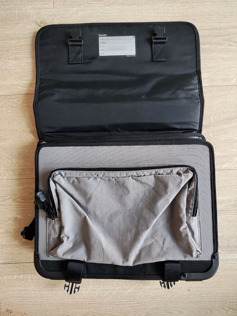 Plecak retro vintage  Hedgren z pokrowcem wodoodpornym pojemny