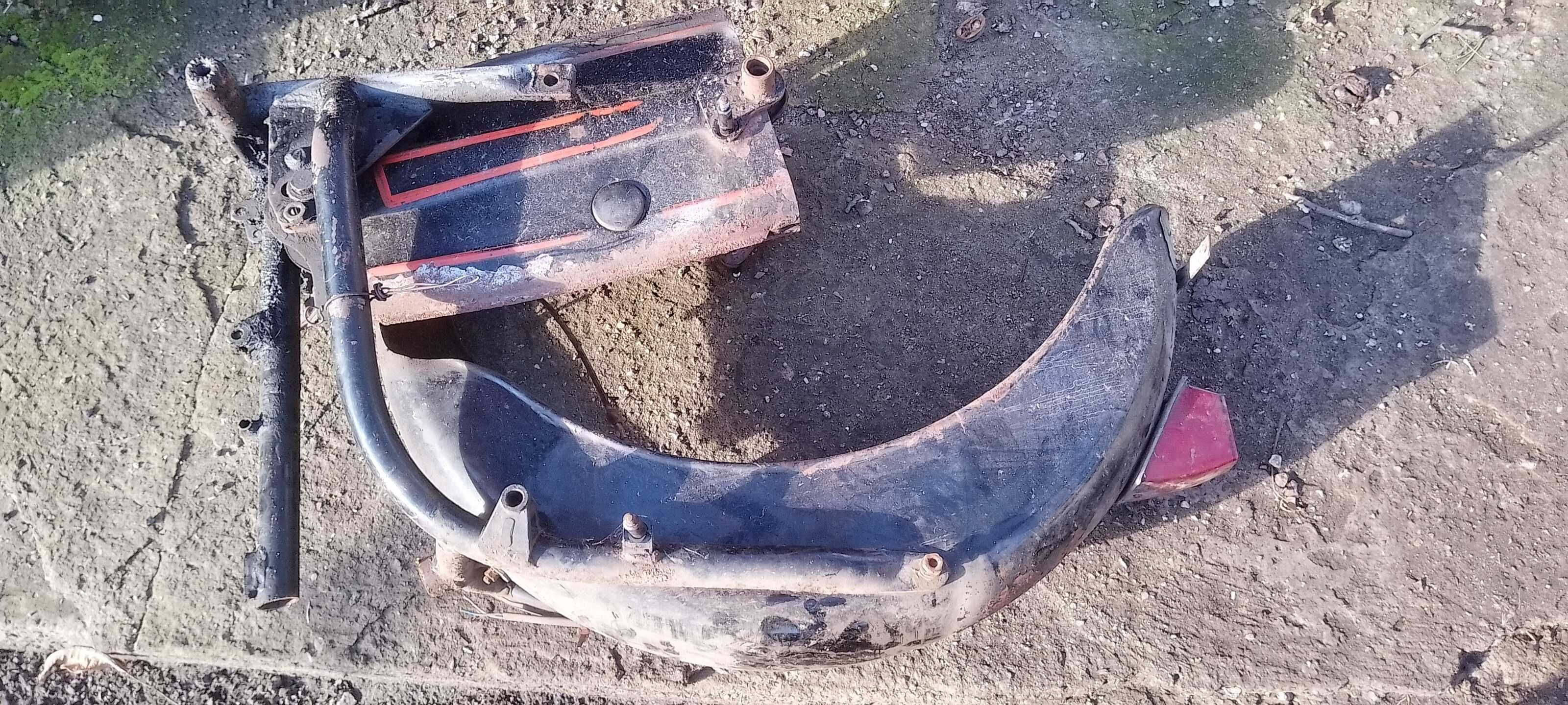 Двигун Pannonia T-5 та інше