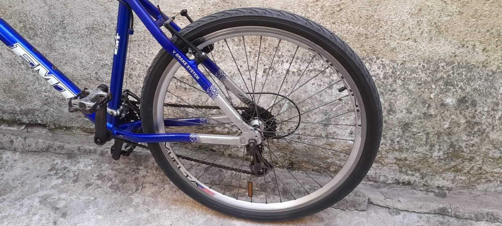 Bicicleta EMT Octane