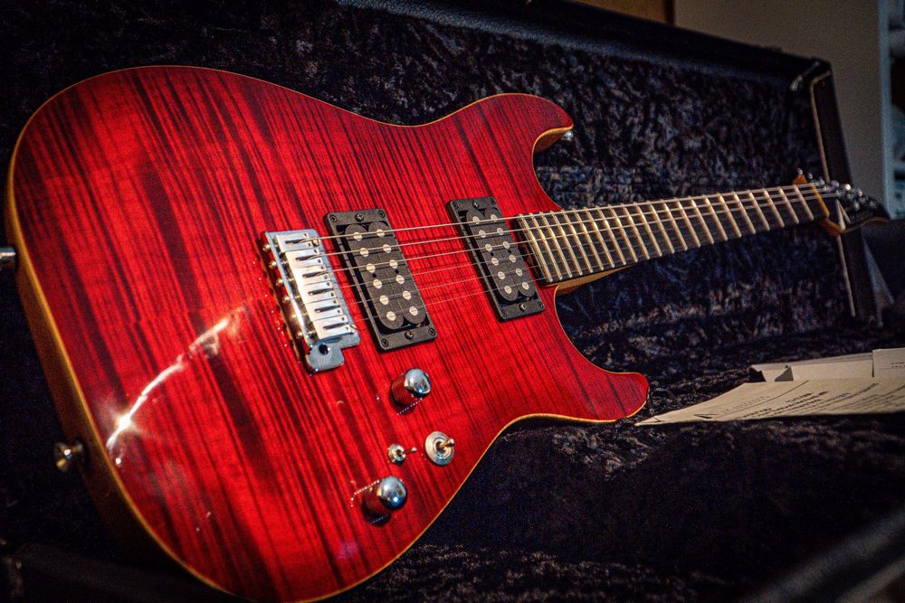 Tom Anderson DROP TOP rok 2004 modern stratocaster nie Suhr,LsL,Fender