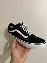 Buty Sneakersy trampki Vans Old Skool 45 EU 29,5 cm czarno-białe