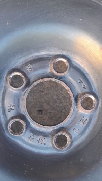 Диски шкода wv 16-5х100 ЕТ42 Діа 57.1