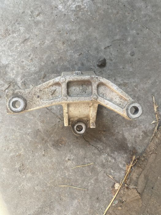 Подушка КПП Acura MDX 2