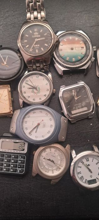 Zestaw zegarków 24 szt.