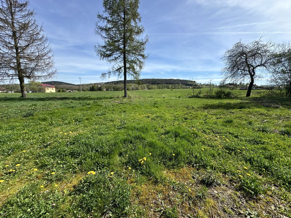 Dzialki budowlane Lipinki uzbrojone