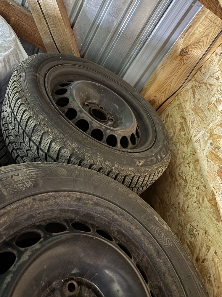Opony zimowe debica frigi hp 16”plus felgi