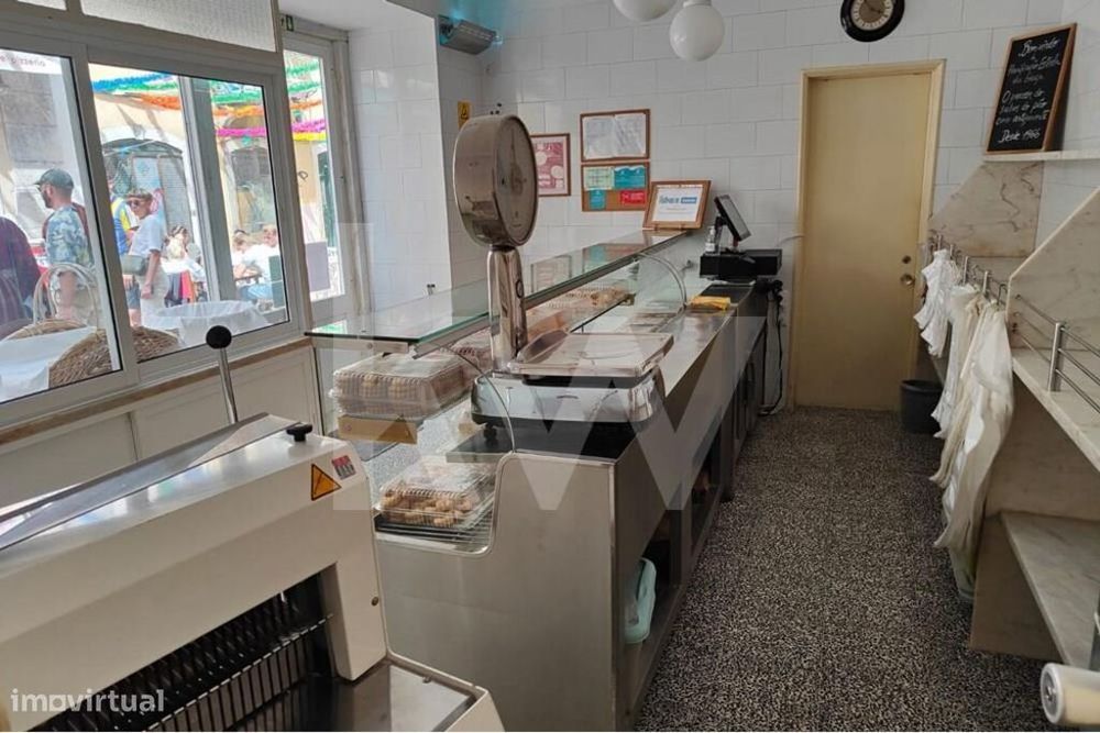 Fábrica Da Industria De Panificação |Totalmente Equipada | Balcâo De V