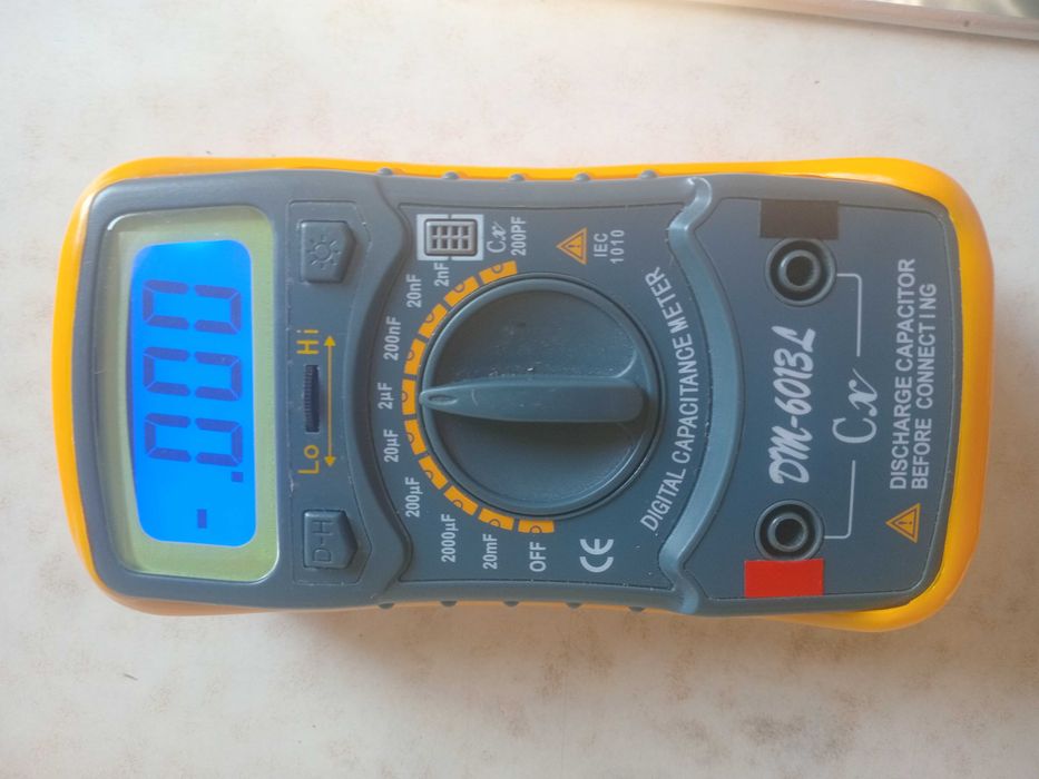 M6013L мультиметр для виміру ємності конденсаторів