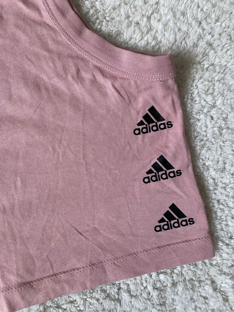 Топ топік adidas