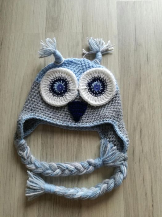 Czapka recznie szydelkowana