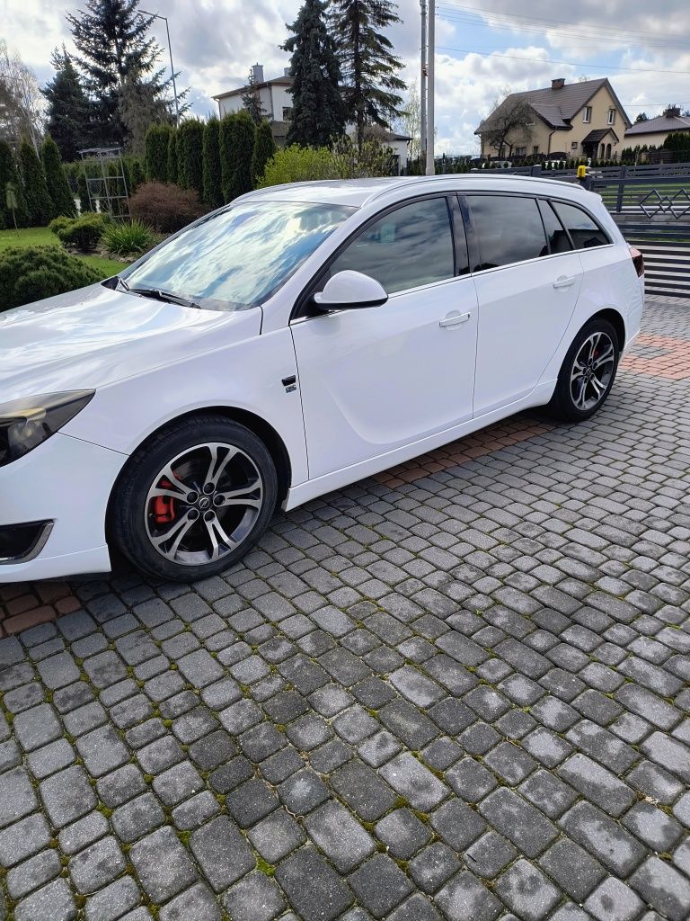 Opel Insignia OPC Line