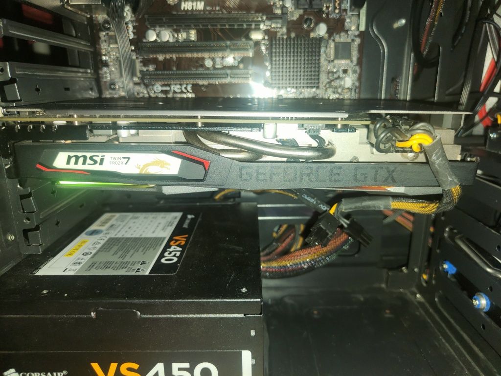 Komputer gamingowy i7 / GTX 1660 Super / 16 GB RAM / SSD+HDD / CS2 160