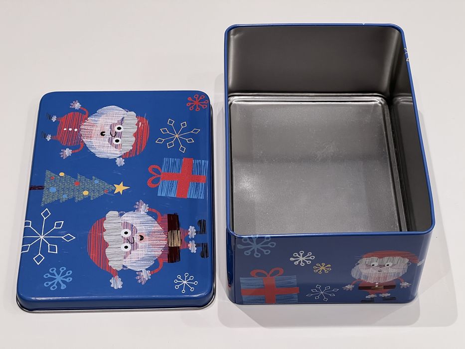 Metalowe pudełko z Empiku Mikołaj renifer prezent śnieg choinka święta