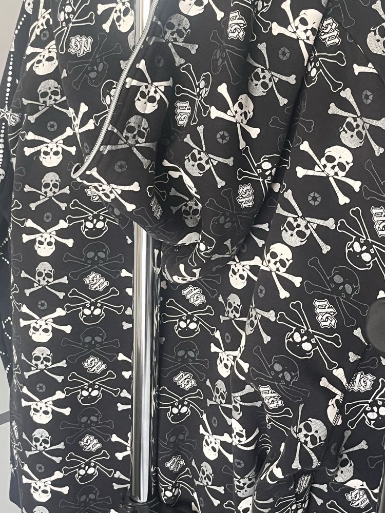 southpole crossbone zip